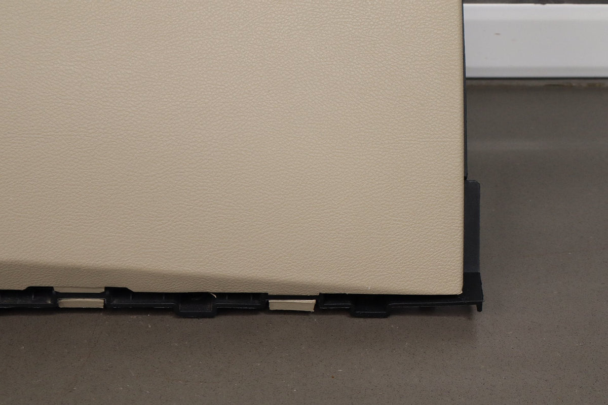 14-16 Jeep Grand Cherokee Limited Glove Box (Frost Beige)