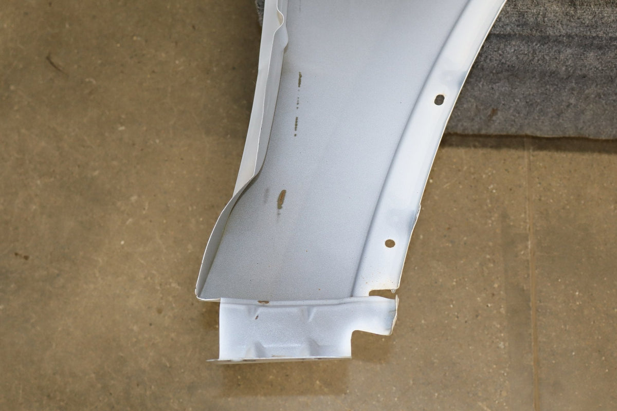 14-16 Jeep Grand Cherokee Limited Left Fender (Bright White PW7)