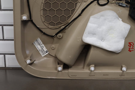 14-16 Jeep Grand Cherokee Limited LF Door Panel (Frost Beige)