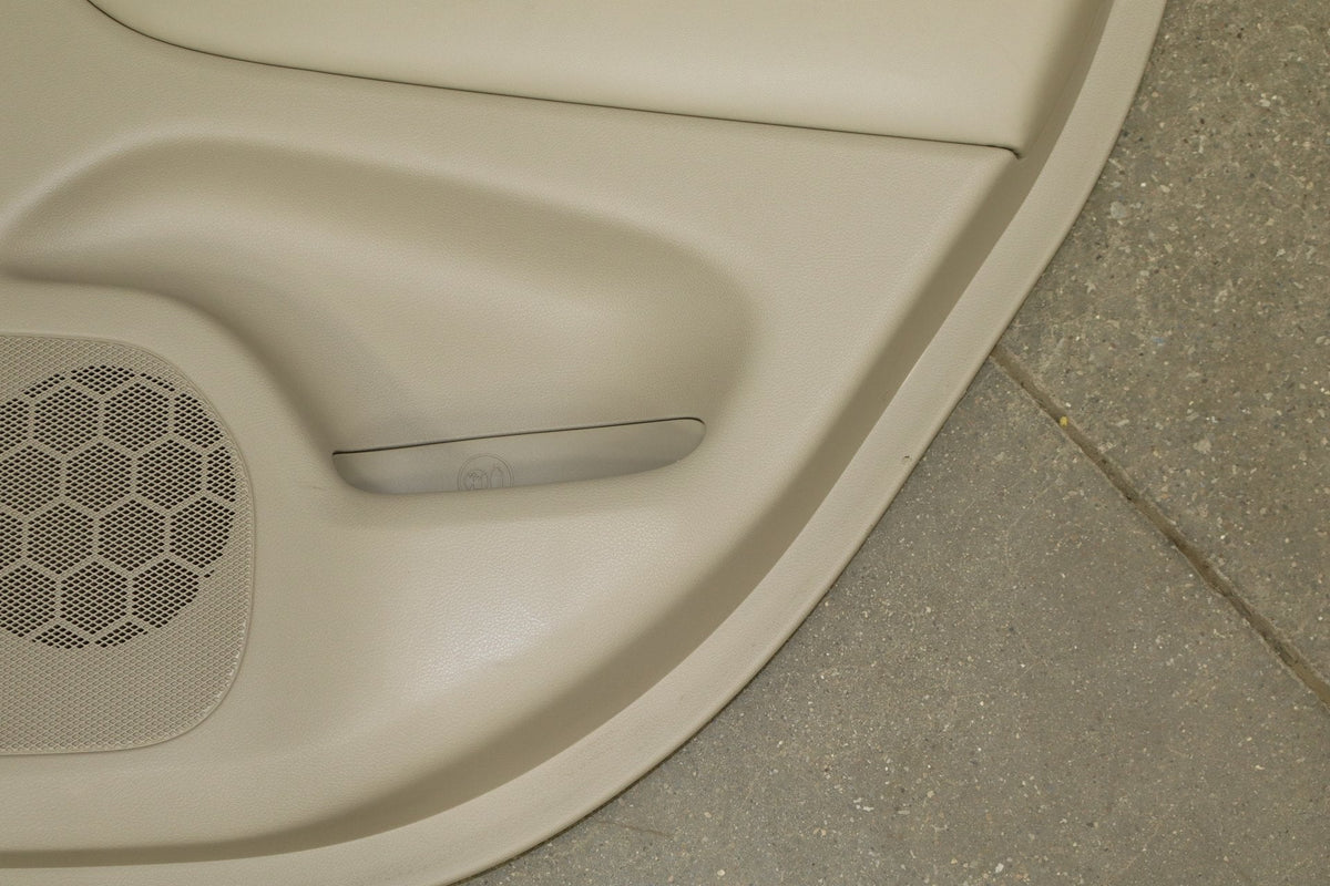 14-16 Jeep Grand Cherokee Limited RR Door Panel (Frost Beige)
