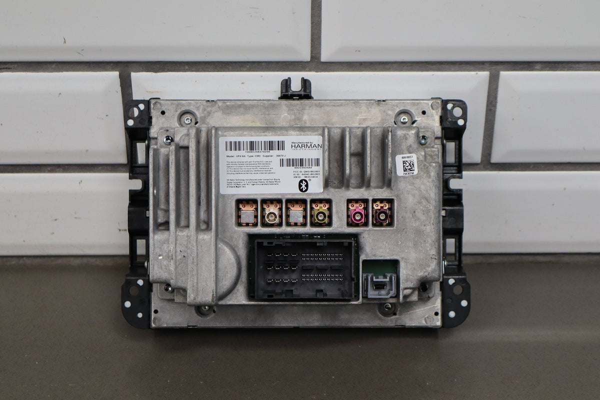 14-16 Jeep Grand Cherokee Limited Uconnect 8.4 Radio Nav Tested