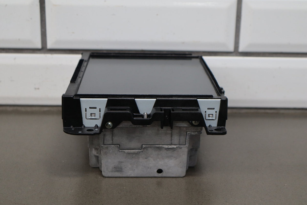 14-16 Jeep Grand Cherokee Limited Uconnect 8.4 Radio Nav Tested