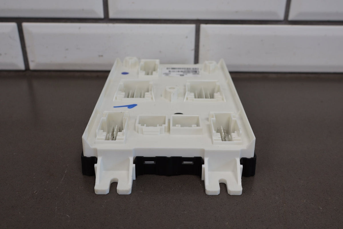 14-16 Jeep Grand Cherokee WK2 Body Control Module BCM