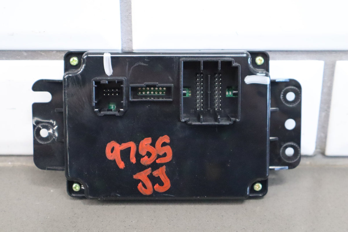 14-16 Jeep Grand Cherokee WK2 Climate Control Module