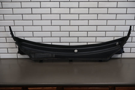 14-16 Jeep Grand Cherokee WK2 Cowl Vent Panel