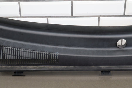 14-16 Jeep Grand Cherokee WK2 Cowl Vent Panel