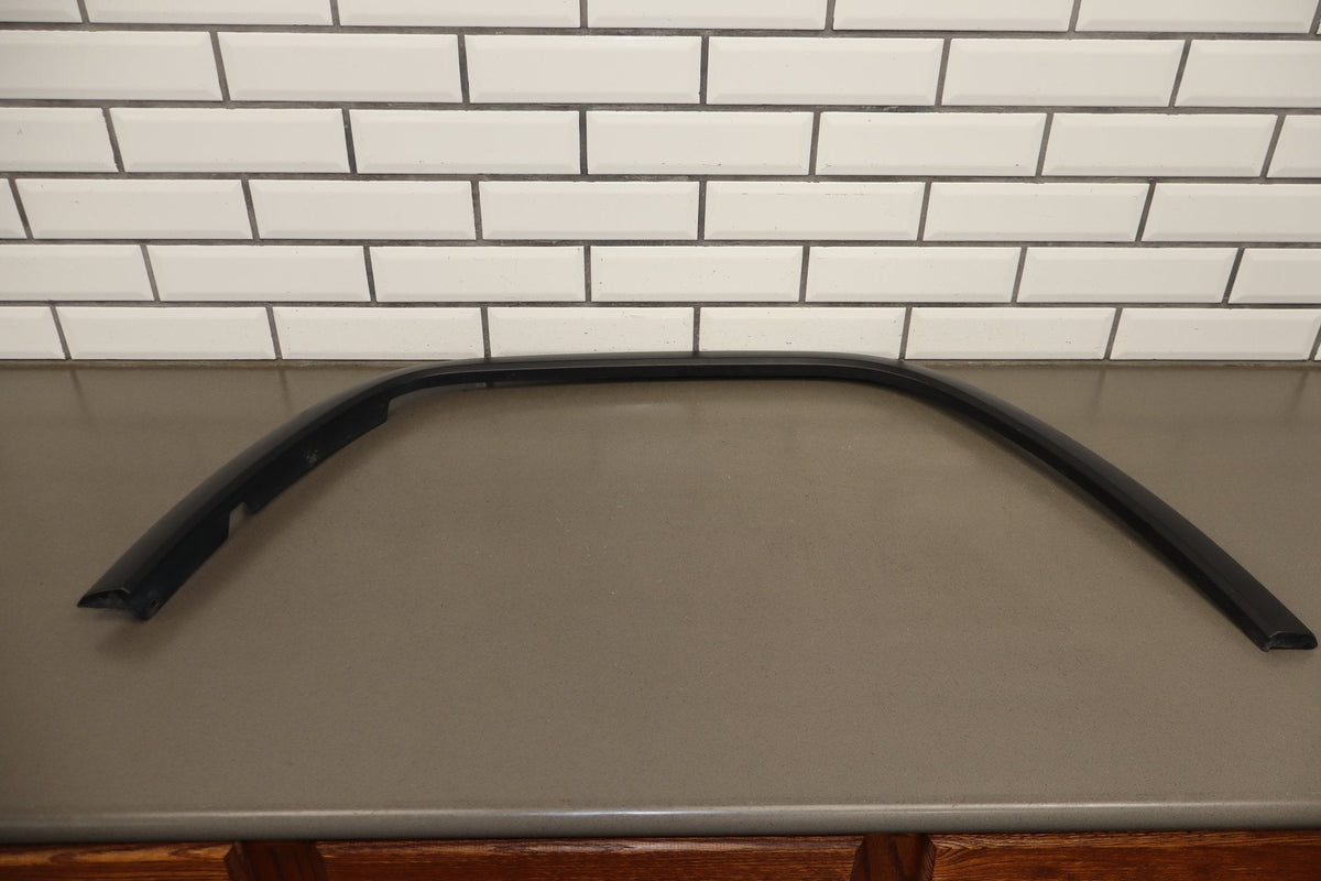 14-16 Jeep Grand Cherokee WK2 Left Fender Molding (Black)