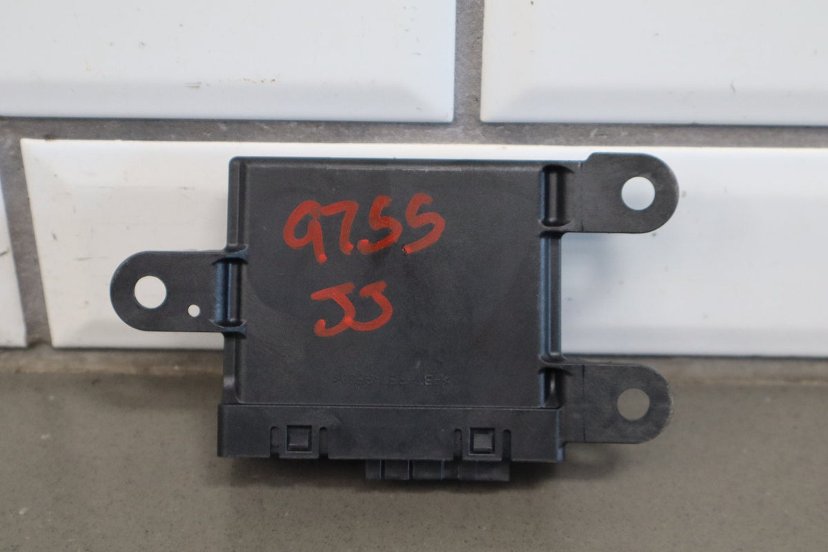14-16 Jeep Grand Cherokee WK2 Park Assist Module