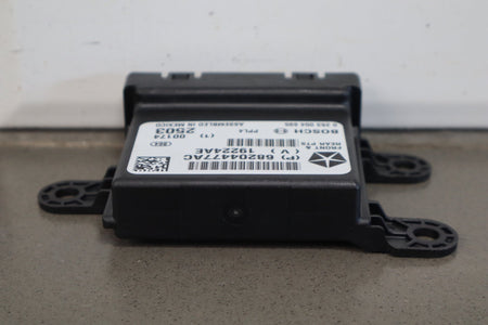 14-16 Jeep Grand Cherokee WK2 Park Assist Module