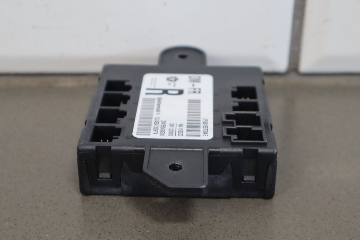 14-16 Jeep Grand Cherokee WK2 Right Door Control Module