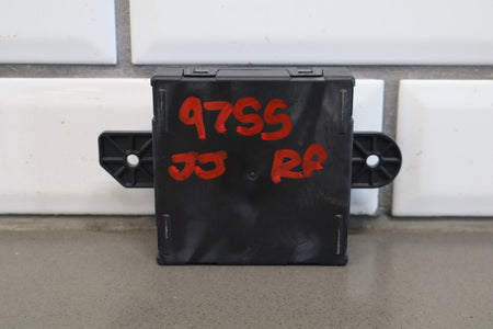 14-16 Jeep Grand Cherokee WK2 Right Door Control Module