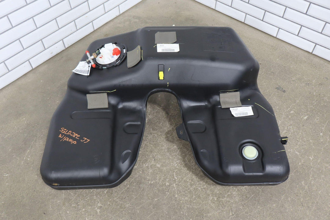 14 - 16 Range Rover Sport 3.0 Supercharged V6 27.7 Gallon Fuel Tank