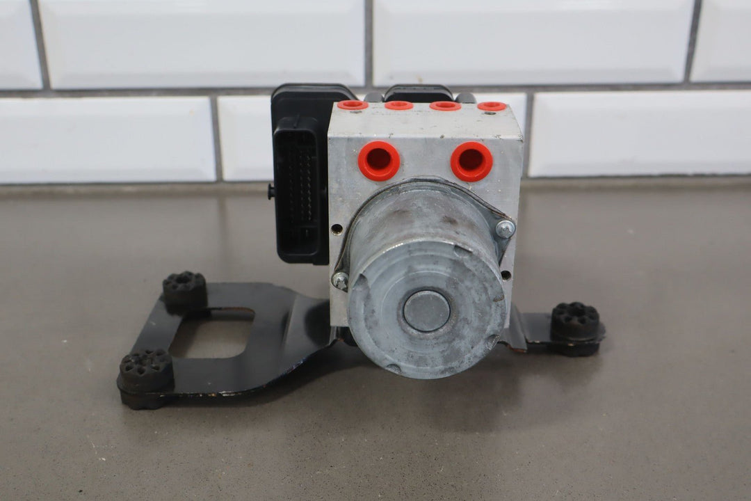 14 - 16 Range Rover Sport L494 ABS Pump Module Assembly 53k