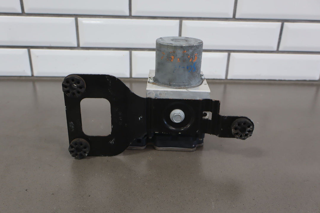 14 - 16 Range Rover Sport L494 ABS Pump Module Assembly 53k