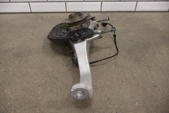 14 - 17 Maserati Ghibli AWD Front Left LH Spindle Knuckle W/ Hub & Sensor (77K)