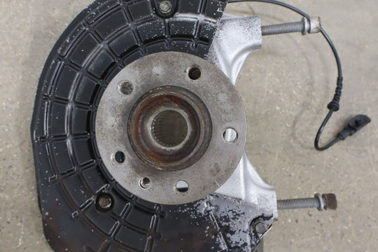 14 - 17 Maserati Ghibli AWD Front Right RH Spindle Knuckle W/ Hub & Sensor (77K)