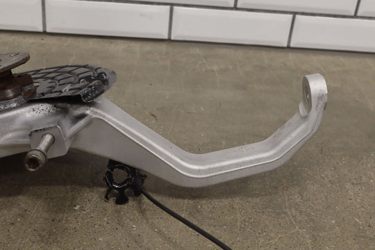 14 - 17 Maserati Ghibli AWD Front Right RH Spindle Knuckle W/ Hub & Sensor (77K)