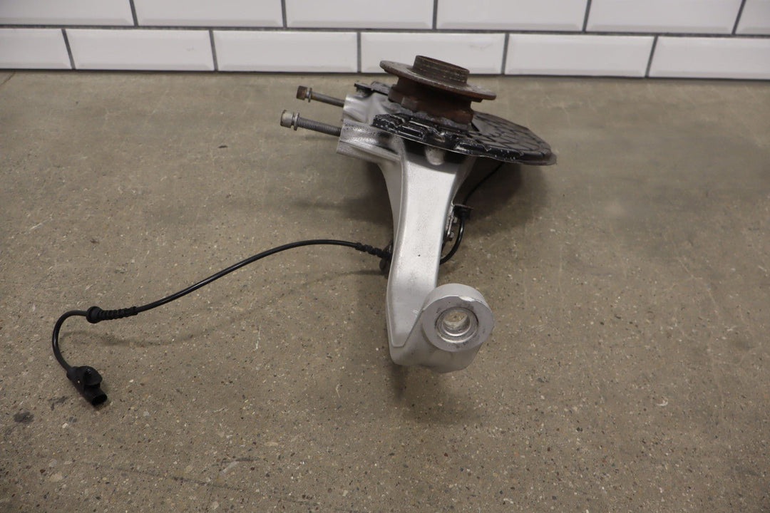 14 - 17 Maserati Ghibli AWD Front Right RH Spindle Knuckle W/ Hub & Sensor (77K)