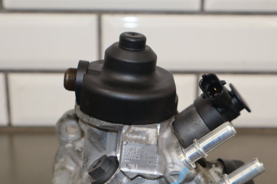14-18 Ram 1500 3.0L EcoDiesel Bosch CP4 High Pressure Fuel Pump 0445010684