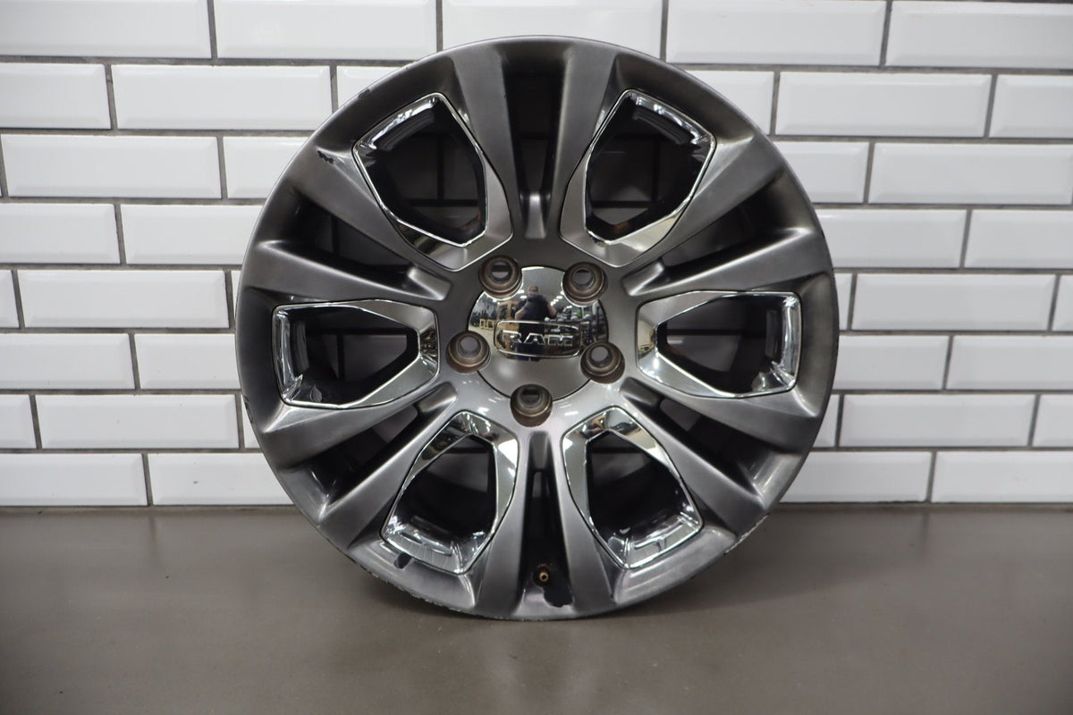 14-18 Ram 1500 Longhorn 20x9 Silver Wheel W/Chrome Insert (WRM) 12-Spoke