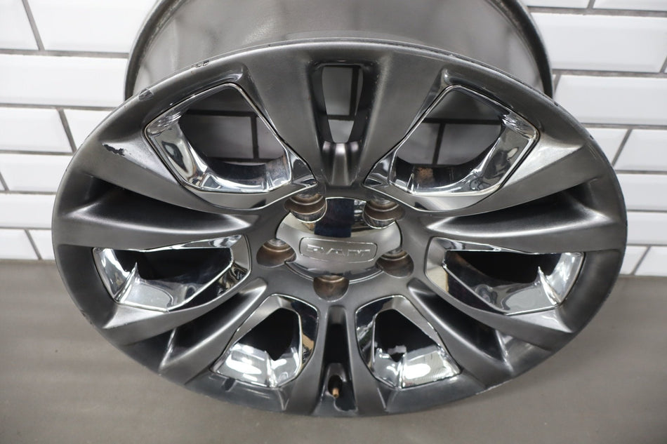14-18 Ram 1500 Longhorn 20x9 Silver Wheel W/Chrome Insert (WRM) 12-Spoke