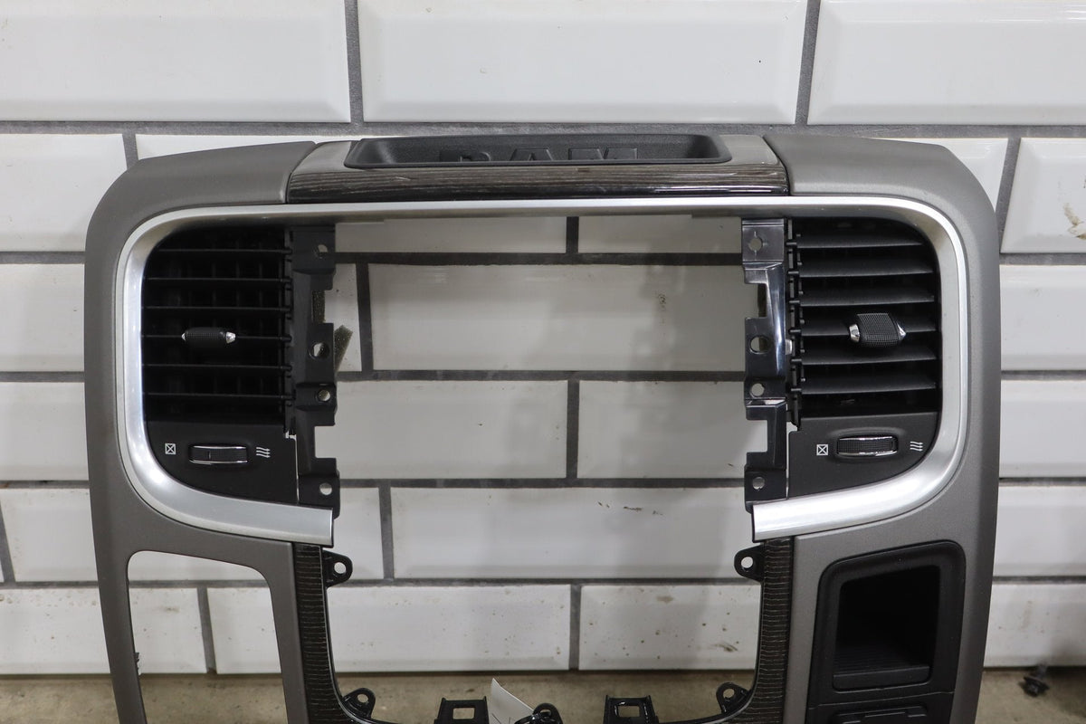 14-18 Ram Limited Tungsten OEM Center Console Assembly with Trim Indigo/Frost