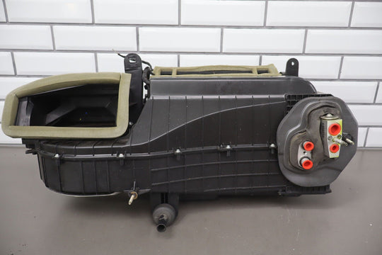 14 - 19 Chevy C7 Corvette OEM Climate Control Heater Housing (13592715)