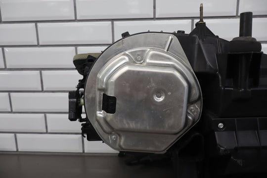 14 - 19 Chevy C7 Corvette OEM Climate Control Heater Housing (13592715)