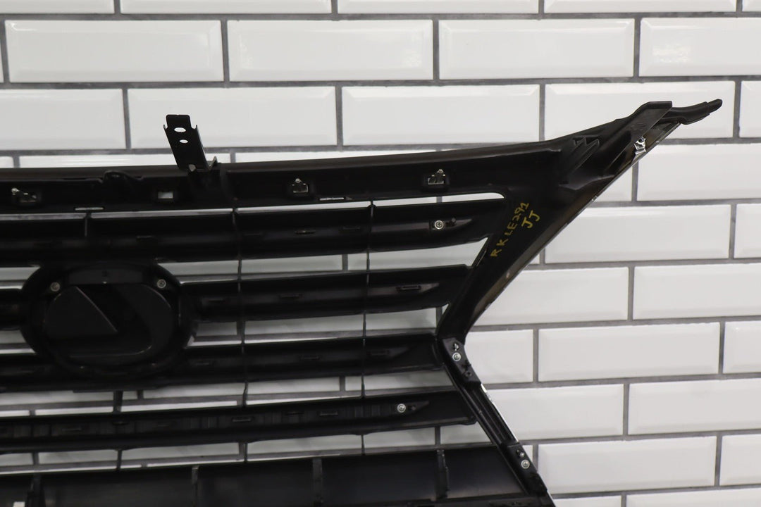 14 - 19 Lexus GX460 (W/Pre - Crash) Front OEM Upper Grille *Repaired*