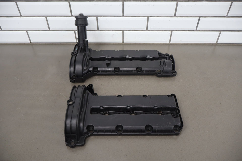 14-19 Ram 1500 3.0L EcoDiesel LH RH Valve Cover Pair Black OEM 68229364AA