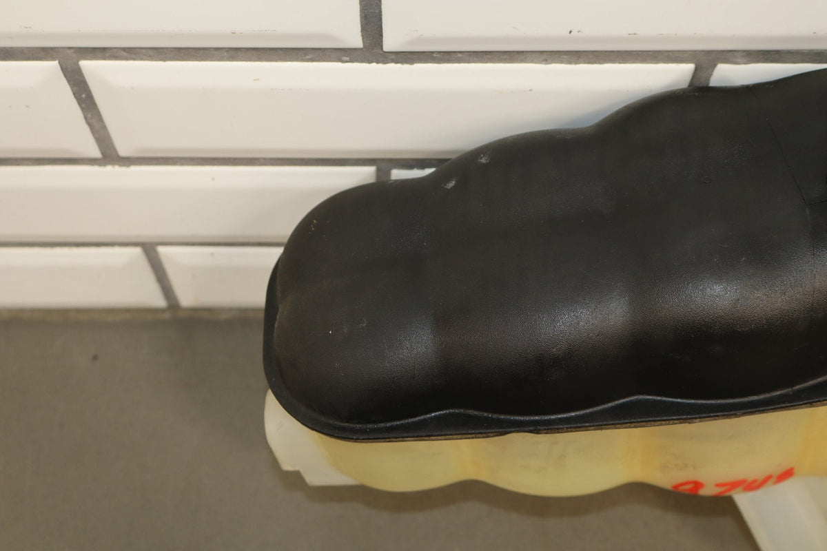 14-20 Cadillac Escalade Coolant Bottle 84368362 OEM
