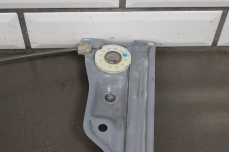 14-20 Cadillac Escalade LF Window Regulator 84621036