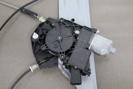 14-20 Cadillac Escalade LF Window Regulator 84621036