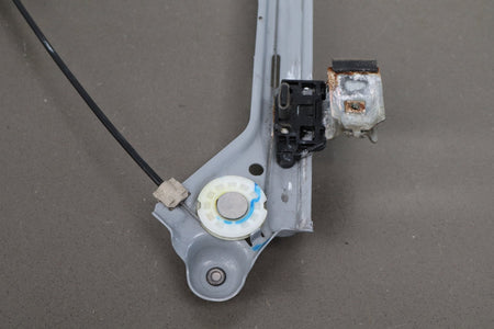14-20 Cadillac Escalade LF Window Regulator 84621036
