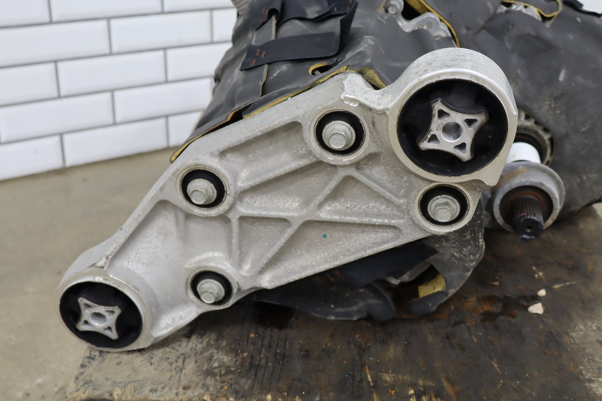 14-20 OEM Tesla Model X S AWD Front Drive Unit Electric Motor OEM