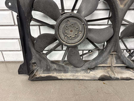 14-21 Cadillac Escalade Dual Fan Shroud 23123635