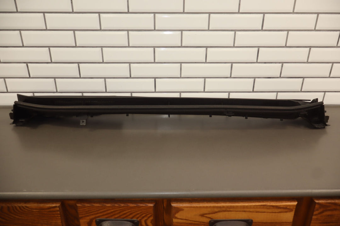 14 - 21 Lexus GX460 Front Center Cowl Vent Panel W/Seal (Textured Black) See Notes