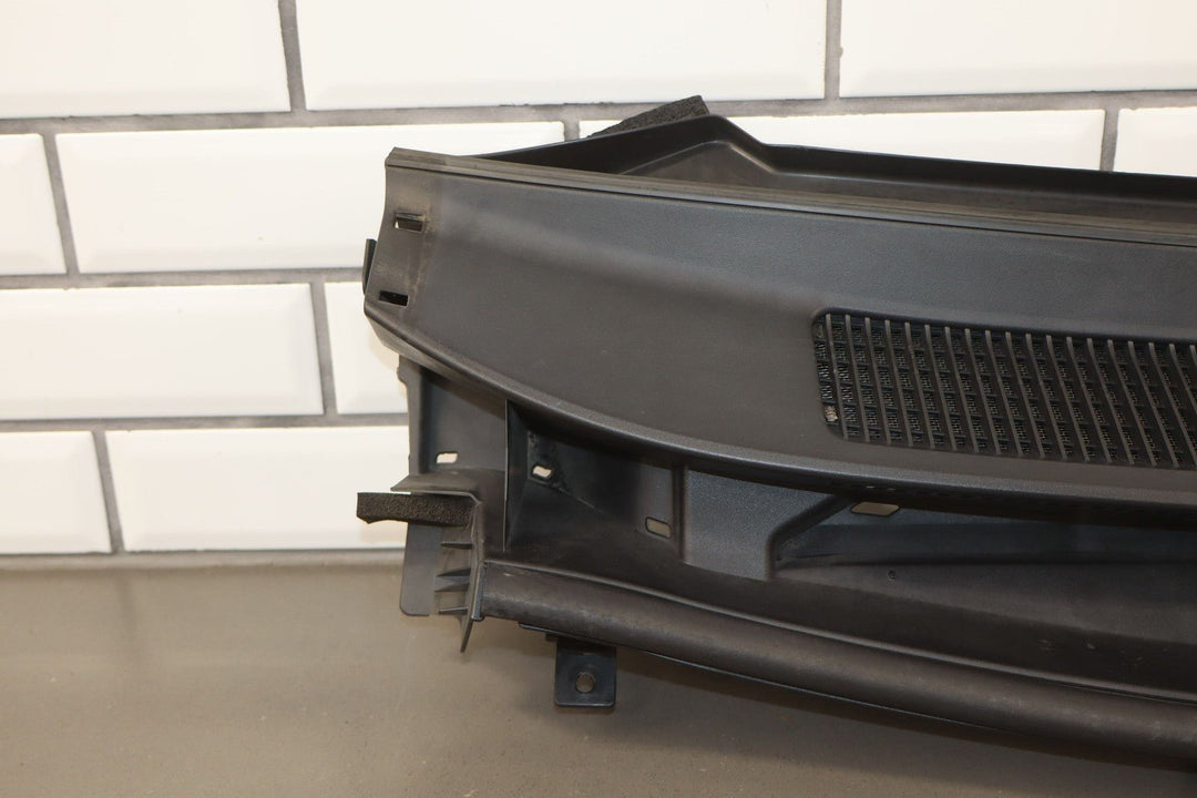 14 - 21 Lexus GX460 Front Center Cowl Vent Panel W/Seal (Textured Black) See Notes