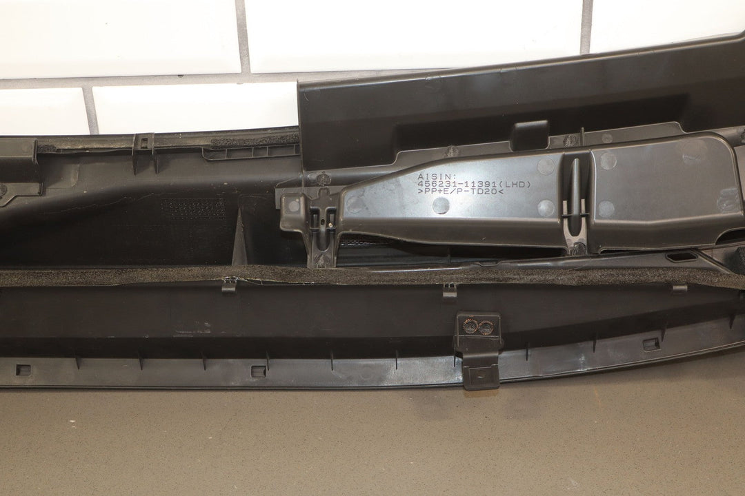 14 - 21 Lexus GX460 Front Center Cowl Vent Panel W/Seal (Textured Black) See Notes