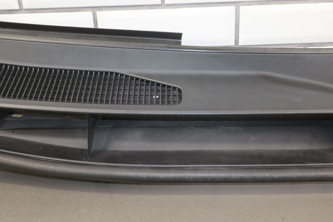 14 - 21 Lexus GX460 Front Center Cowl Vent Panel W/Seal (Textured Black) See Notes