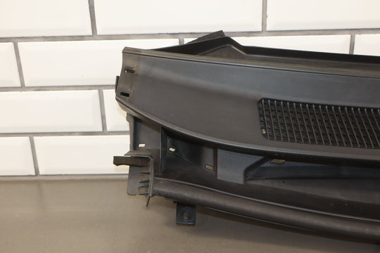 14 - 21 Lexus GX460 Front Center Cowl Vent Panel W/Seal (Textured Black) See Notes