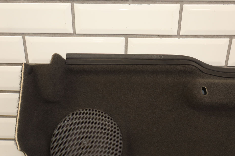 2005 Chevrolet Corvette C6- Speakers