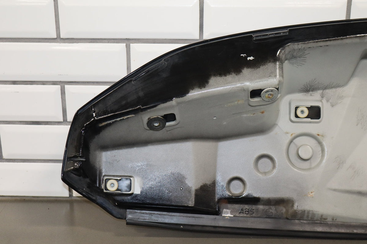 15-16 Cadillac Escalade ESV Rear Spoiler 23491912