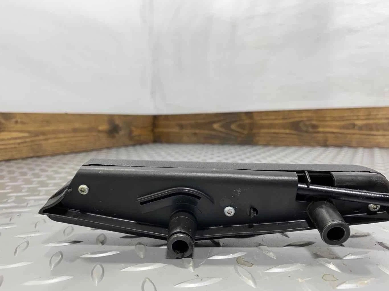 15-19 Chevy Corvette C7 Right RH Passenger Floor Release Door Latch W/ Cable