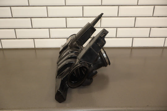 15 - 19 Range Rover Sport 3.0L Supercharged Center Throttle Body Air Intake Tube