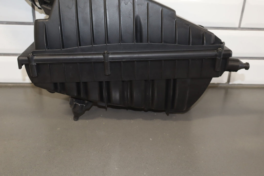 15 - 19 Range Rover Sport 3.0L Supercharged Right RH Air Box Intake Tube L494