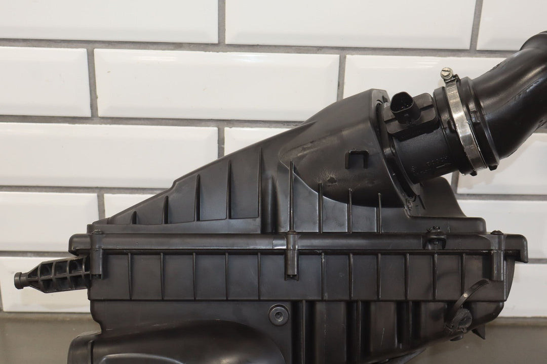 15 - 19 Range Rover Sport 3.0L Supercharged Right RH Air Box Intake Tube L494