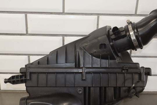 15 - 19 Range Rover Sport 3.0L Supercharged Right RH Air Box Intake Tube L494