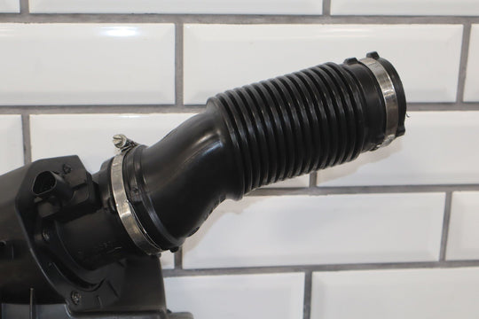 15 - 19 Range Rover Sport 3.0L Supercharged Right RH Air Box Intake Tube L494