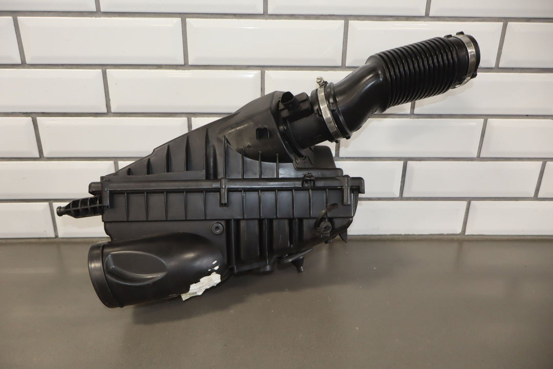 15 - 19 Range Rover Sport 3.0L Supercharged Right RH Air Box Intake Tube L494